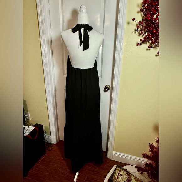 Women’s halter neckline hi-lo midi dress, BLACK, size large brand new! - Picture 3 of 7
